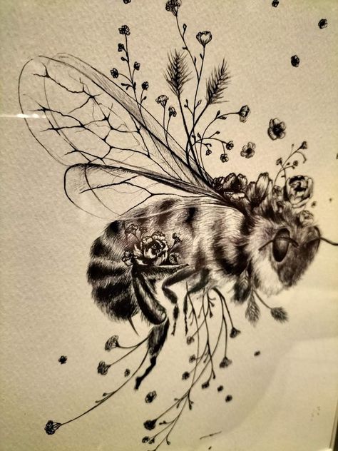 Best Feminine Tattoos, Queen Bee Tattoo, Bee Tattoo, Next Tattoo, Bee Art, Celebrity Tattoos, Elegant Tattoos, Half Sleeve Tattoo, Nature Tattoos