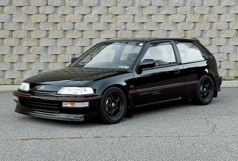 Honda Civic 1.6i-VT Ef9 Civic, Civic Nouva, 1990 Honda Civic, Ef Civic, Honda Civic Si Hatchback, Civic Ef, Slammed Trucks, Black Honda, Slammed Cars