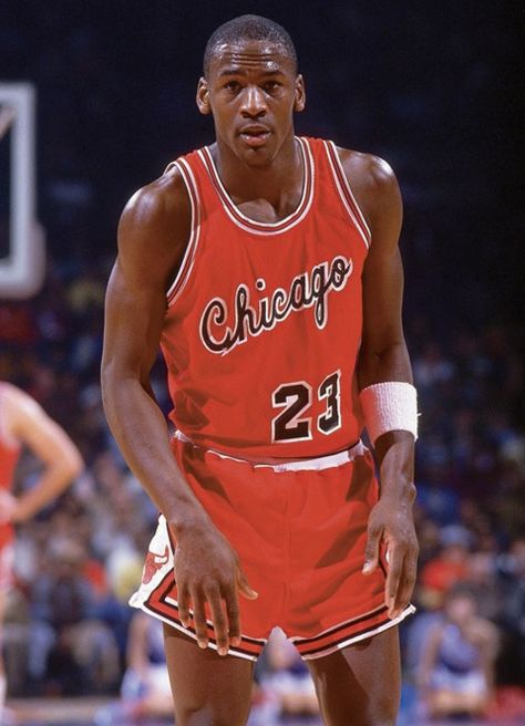 A very young Michael Jordan. Michael Jordan Style, Jeffrey Jordan, Jordan Style, A Basketball, Basketball Player, The Court, Michael Jordan, Jordan, Basketball