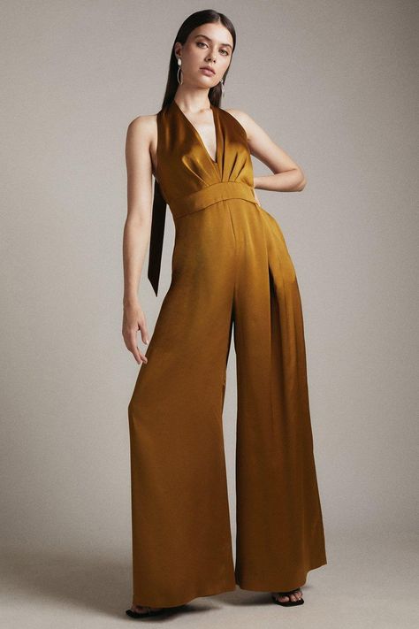 Satin Back Crepe Halter Neck Jumpsuit Jumpsuit 2023, Jumpsuit Outfit Wedding, London Fits, Brides Party, Saree Reuse, Satin Outfit, Cocktail Jumpsuit, Animal Print Jumpsuit, Party Jumpsuit