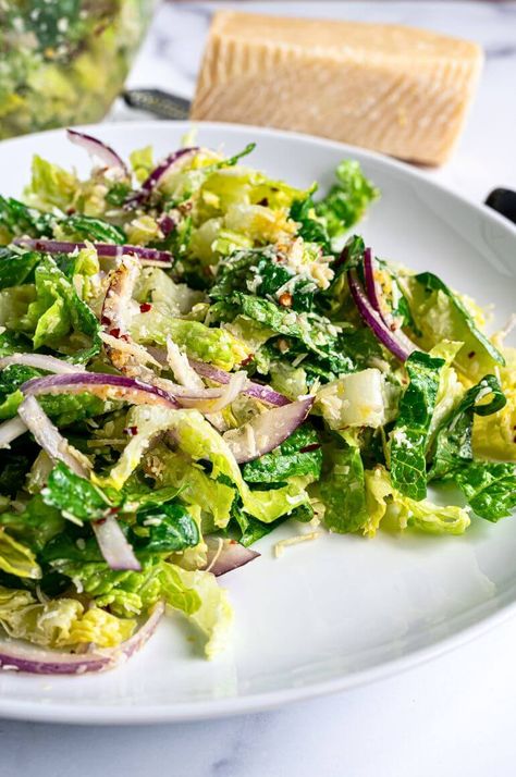 5-Minute Lemon Parmesan Lettuce Salad – Tastilly Romaine Lettuce Recipe, Lettuce Recipes, Parmesan Salad, Lemon Salad, Corn Chowder Recipe, Fresh Salad Recipes, My Recipe Book, Awesome Recipes, Fresh Salad