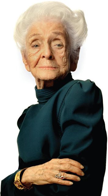 Rita Levi Montalcini, Old Woman, Nobel Prize, Great Women, Aging Gracefully, Women In History, White Photography, Woman Face, Strong Women