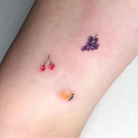 Cucumber Tattoo, Grape Tattoo, Custom Phone Cases Diy, Group Tattoos, Minimal Watercolor, Fruit Tattoo, Cherry Tattoos, Watercolor Lemon, Food Tattoos