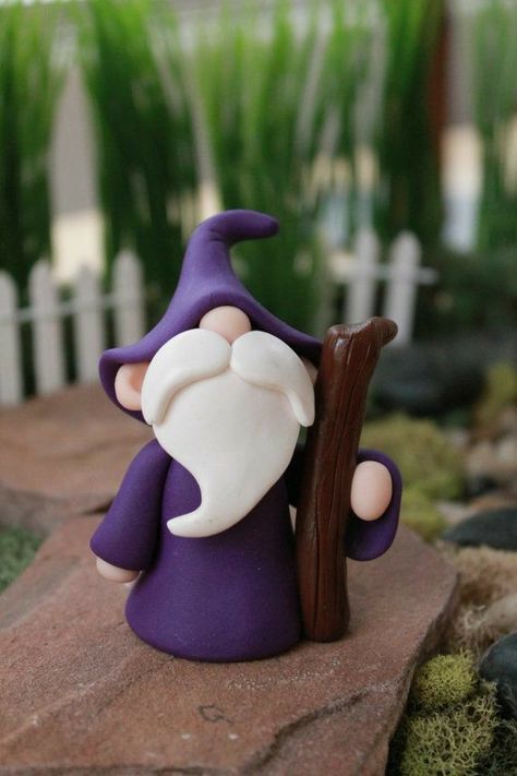 Clay Wizard, Polymer Clay Kunst, Small Terrarium, Mini Clay, Casting Spells, Polymer Clay Fairy, Woods Forest, Asian Garden, Polymer Clay Figures