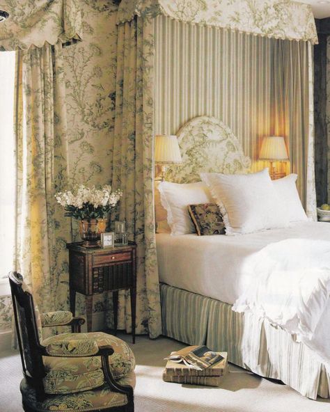 French Country Bedrooms, Room Photo, Gorgeous Bedrooms, Romantic Bedroom, Dreamy Bedrooms, Elegant Bedroom, French Country House, Bedroom Green, French Decor