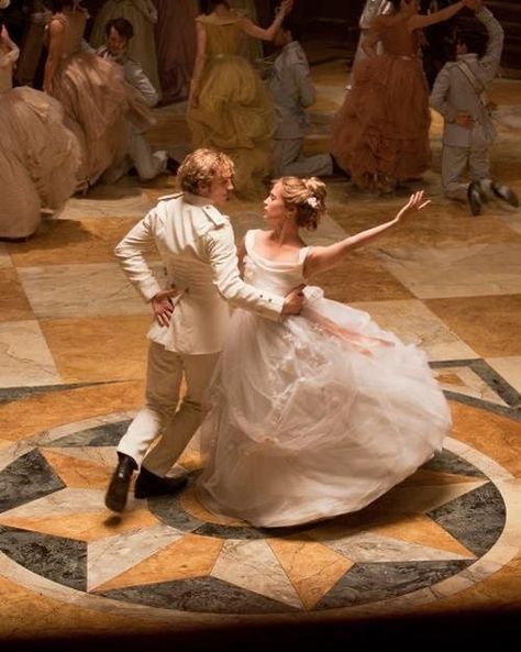 Fantasy Ball Aesthetic, Couple Dancing Reference, Ball Dance Aesthetic, Waltz Aesthetic, Waltz Pose, Royal Fantasy Aesthetic, 1800s Aesthetic Romance, Vienna Ball, Dancing Reference