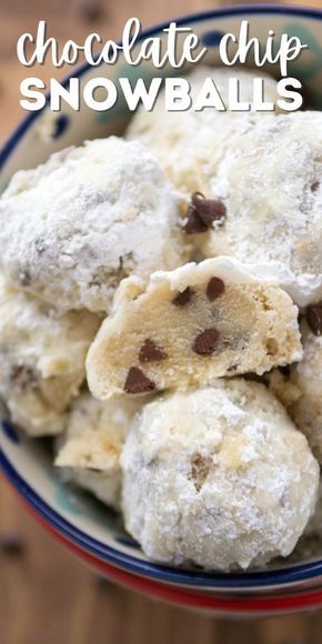 Chocolate Chip Snowballs, Chocolate Chip Snowball Cookies, Snowball Cookie Recipe, Christmas Baking Cookies, Christmas Baking Recipes, Snowball Cookies, Best Christmas Cookies, Chocolate Chip Recipes, Xmas Cookies