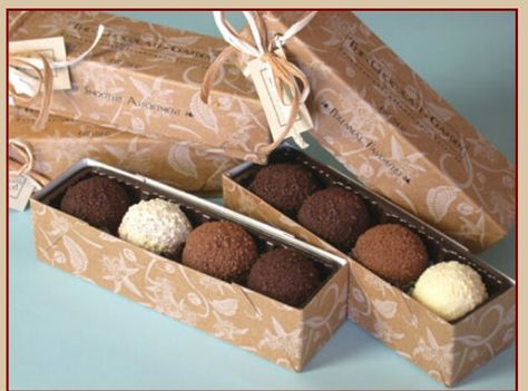 Truffle Packaging Ideas, Chocolate Wrapping Ideas, Truffle Packaging, Wine Gift Wrap, Sweets Business, Chocolate Coffee Beans, Gift Wrap Ideas, Diwali Gift Hampers, Truffle Boxes