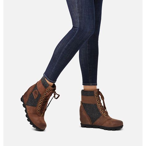 Wedge Boots Outfit Winter, Sorel Wedge Boots Outfit Winter, Sorel Womens Boots Outfits, Womens Boots Outfits, Sorel Womens Boots, Styling Sorel Wedge Boots, Sorel Boot Outfits, Sorel Wedge Boots Outfit, Sorel Boots Wedges