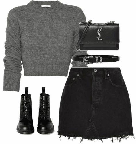 Black Outfits For Date Night, Dark Date Night Outfit, Casual Going Out Outfit Fall, Dark Chic Outfits, Black Crop Turtleneck, Outfit Ideas Png, Outfit Ideas For Date, Ideas For Date Night, Fancy Casual