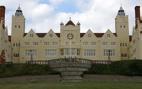 The headmistress of Roedean, the leading independent girls' school, has announced that she will leave Britain because of the hostile attitude to private schools. Independent Girls, Private Schools, Top Girls, Girls School, Private School, School College, Brighton, House Styles, Home Decor