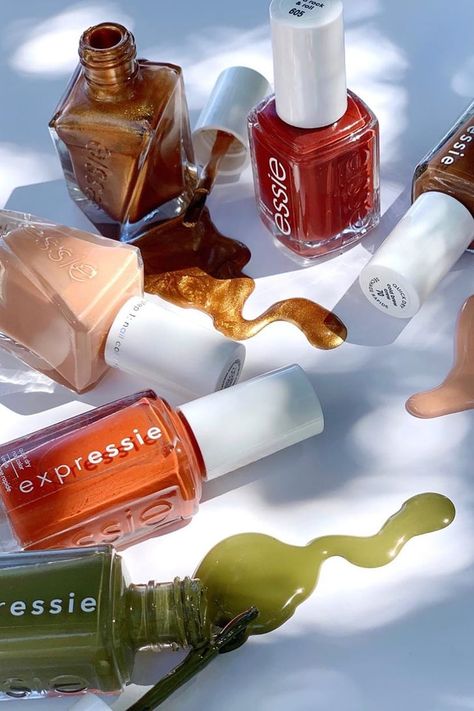 Thanksgiving Nail Designs, Best Gel Nail Polish, Nail Polish Brands, Vibrant Nails, Nail Polish Bottles, Creative Nail Designs, Thanksgiving Nails, Essie Nail Polish, Soft Autumn