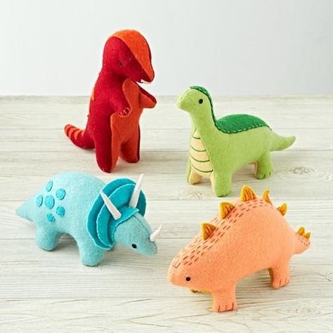 Dinosaur Nursery, Sewing Stuffed Animals, Dinosaur Plush, Plush Toy Dolls, Dinosaur Toys, Sewing Toys, Animal Crafts, Felt Toys, Felt Animals