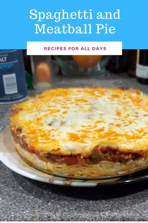 Spaghetti Pie With Meatballs, Spaghetti And Meatball Pie, Meatball Pie, Spaghetti Pie Recipes, Leftover Meatballs, Leftover Spaghetti, Cheese Stuffed Meatballs, Spaghetti Pie, Meatball Bake