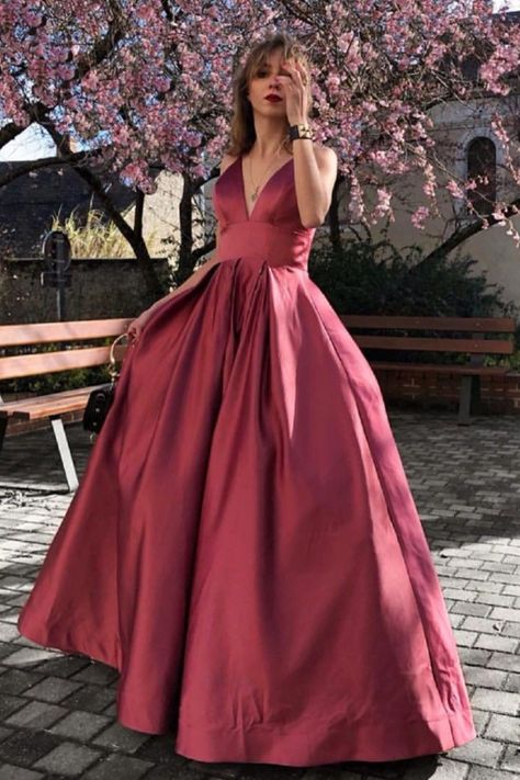 Prom Dresses Wine Red, Wine Red Prom Dress, Red Formal Dresses, Jjs House, Satin Prom Dresses, Dressy Dress, Ball Gowns Princess, V Neck Prom Dresses, Long Prom Dresses