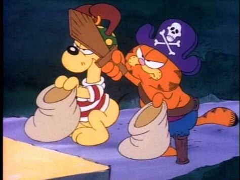 Garfield and Odie Halloween Halloween Wallpaper For Widgets, Garfield Cosplay, Halloween Candy Aesthetic, Holiday Widgets, Garfield Stuff, Garfield Halloween, Nostalgic Cartoons, Garfield Odie, Garfield Pictures