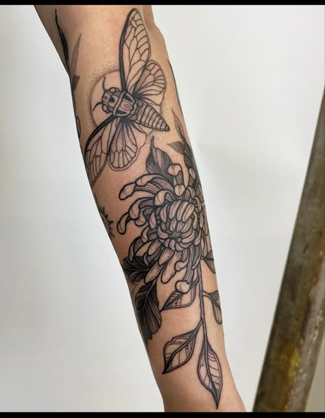 Sick Tattoo Ideas, Tattoo Composition, Tat Placement, Tattoo Bible, Tattoos 2022, Flower Tat, Wrap Tattoo, Chrysanthemum Tattoo, Arm Tats