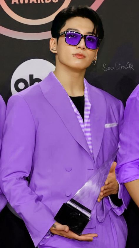 Jungkook Wearing Purple, Jungkook Purple, Purple Suit, Wearing Purple, Jungkook Aesthetic, Purple Dress, Bts Jungkook, Kim Namjoon, Dress Up