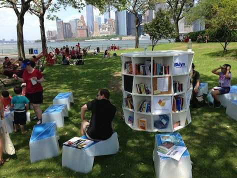 Outdoor Book Library, Outdoor Library Playground, Small Public Library, Library Reading Room Public, Public Installation, Boston Commons, Library New York, Outdoor Reading, Outdoor Marketing