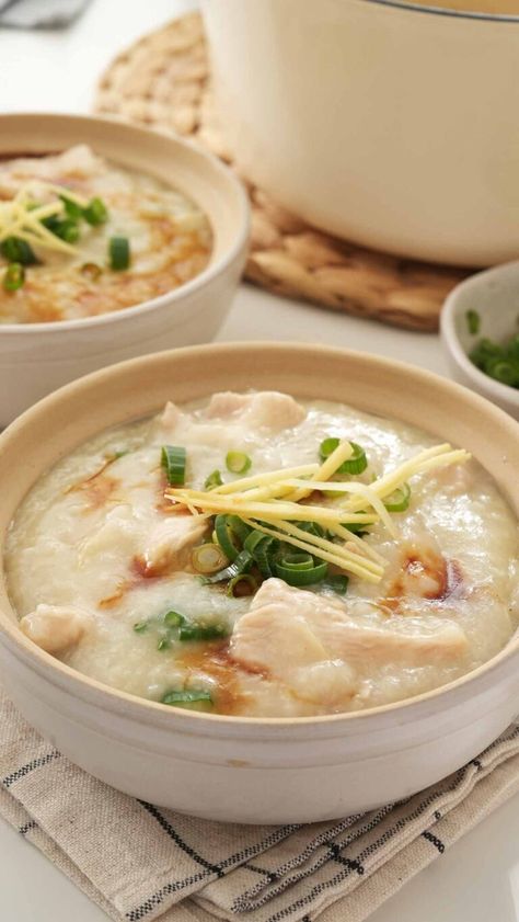 Easy Chicken Congee ( 鷄粥 ) - Khin's Kitchen Congee Recipe Breakfast, Chicken Congee, Congee Recipe, Savoury Rice, Rotisserie Chicken Recipes Leftover, Chicken Ginger, Asian Breakfast, Savory Rice, 2024 Recipes