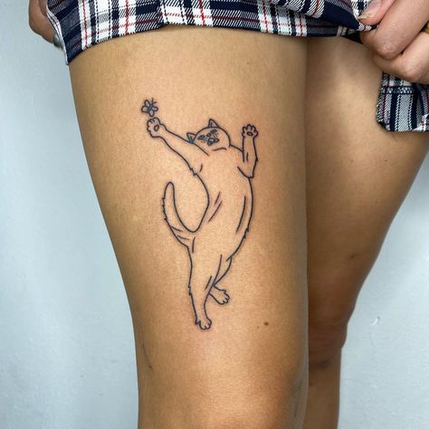 Ignorant Cat Tattoo, Ignorant Style Tattoo, Worst Tattoos, Tattoo Linework, Linework Tattoo, Sigil Tattoo, Tattoo Fails, Bad Tattoos, E Tattoo