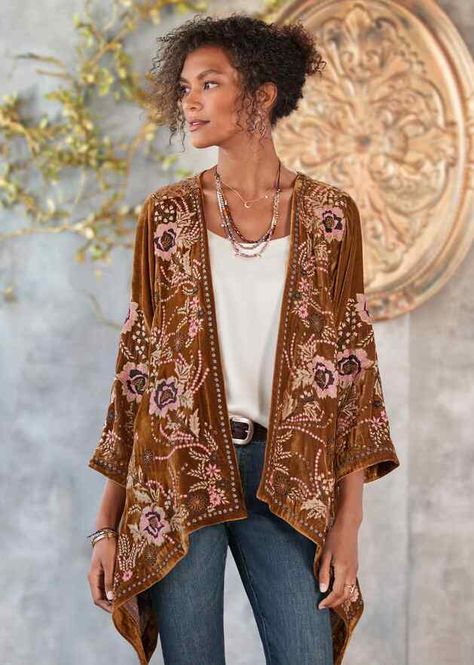 Kimono Online, Kimono Style Jacket, Velvet Sleeve, Velvet Kimono, Printed Velvet, Sundance Catalog, Jackets Women, Velvet Fashion, Kimono Style