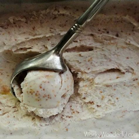 Panko Fish, Fig Ice Cream, Roasted Figs, Gelato Recipe, Ice Cream Maker Recipes, Fig Recipes, Ice Cream Popsicles, Ice Cream Treats, Fresh Figs