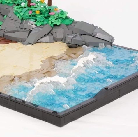 Lego Water Techniques, Lego Rockwork, Lego Moc Instructions Free, Lego Ocean, Lego Landscape, Lego Beach, Pirate Lego, Lego Techniques, Lego Furniture