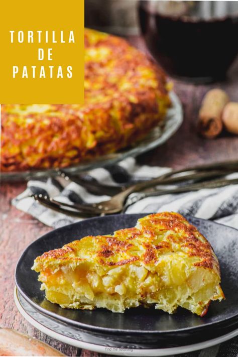 Tortilla de patatas or Spanish omelet is a traditional Tapa from Spain. It is a simple potato and onion omelet. Great Gluten-free, vegetarian recipe. Perfect for breakfast, lunch, dinner and Passover too. #spain #Tapas #tortilla #passover #glutenFree #recipe #tortillla #patatas Tortilla Espanola Recipe Spain, Spain Breakfast Traditional, Spanish Tapas Recipes Vegetarian, Spanish Potato Tortilla, Appetizers From Spain, Spain Dinner Recipes, Spanish Vegetarian Recipes, Spain Food Recipes, Spain Meals