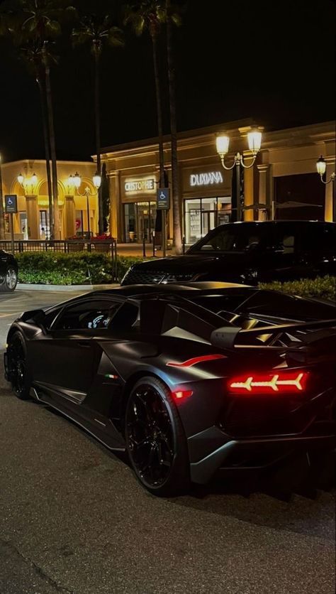 Cars Black, Aventador Lamborghini, New Luxury Cars, Lux Cars, Super Luxury Cars, Fancy Cars, Pretty Cars, My Dream Car