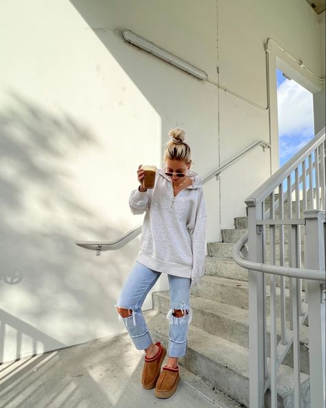 Slipper Outfit, Slippers Outfit, Ugg Tazz, Florida Outfits, Cute Looks, Skandinavian Fashion, Uggs Outfit, Cute Comfy Outfits, Cute Fall Outfits