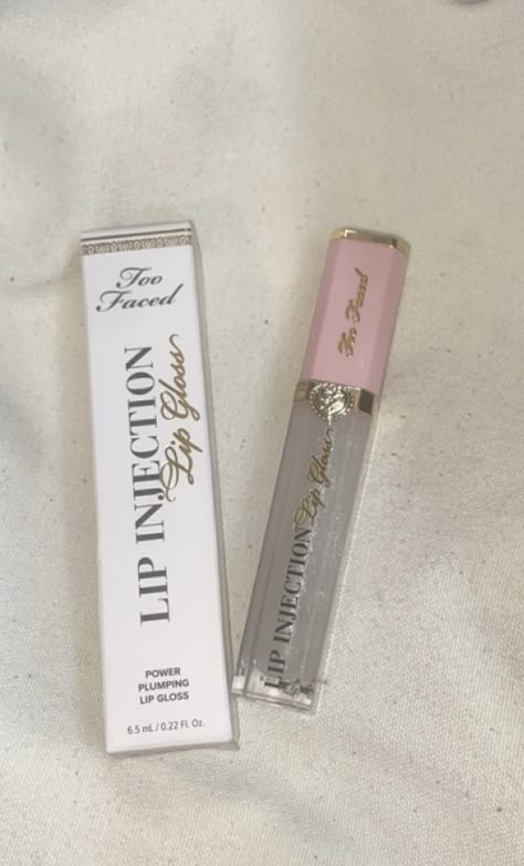 Two Faced Lip Injection Gloss, Two Face Lip Gloss, Two Faces Lip Injection, Too Faced Lip Gloss Aesthetic, Two Face Lip Injection, Lip Injections Too Faced, Lip Gloss Too Faced, Toofaced Lip Injection, Two Faced Lip Gloss