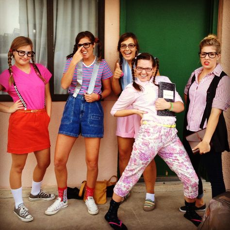 80s Halloween Costumes For Women, Nerd Costume Diy, Hoco Dress Up Days, Game Day Themes, Dress Up Themes, High School Cliques, Nerd Costumes, Nerdy Kid, Mean Girls Costume