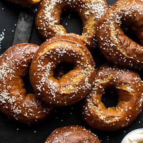 Easy Homemade Pretzel Bagels. - Half Baked Harvest Pretzel Bagels, Homemade Pretzel, Half Baked Harvest Recipes, Homemade Pretzels, Homemade Bagels, Bagel Shop, Bagel Recipe, Harvest Recipes, Half Baked