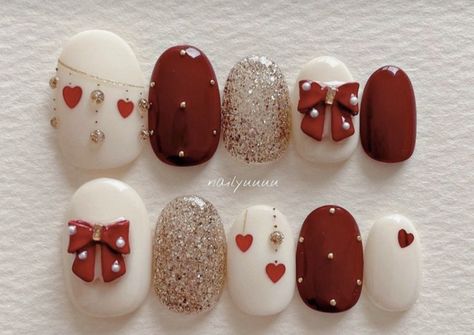 Red Nail Christmas Designs, Douyin Christmas Nails, Nail Noel Christmas, Korean Christmas Nails, Noel Nails, Nails Noel, Noel Nail, Nailart Christmas, Nail Noel