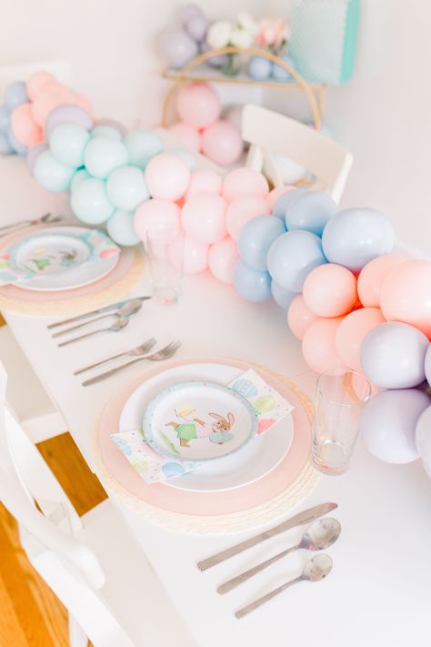 Kids Party Desserts, Easter Dessert Table, Easter Table Decor, Easter 2023, Easter Party Decor, Bunny Party, Easter Table Settings, Party Table Settings, Tablescape Ideas