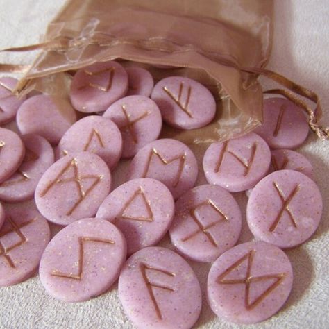 Trying to find myself among a crowd inside. Cy. #rune #stones Witchcore Aesthetic, Aphrodite Aesthetic, Pagan Crafts, Magia Das Ervas, Rune Stones, Makeover Bedroom, African Violet, Season Of The Witch, Aesthetic Ideas