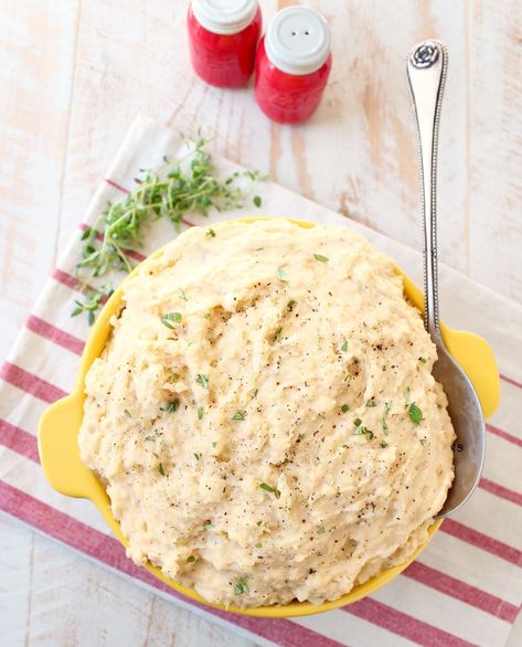 Potatoes are roasted in cajun seasonings, then mashed with cream cheese, & butter in this delicious Cajun Mashed Potatoes recipe, served with Cajun Turkey! Cajun Mashed Potatoes Recipe, Cajun Mashed Potatoes, Greens Thanksgiving, Cajun Thanksgiving, Roasted Mashed Potatoes, Sides For Meals, Tasty Potato Recipes, Mashed Potatoes And Gravy, Cajun Turkey