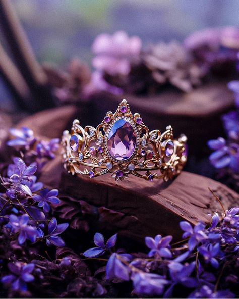 Rapunzel Ring, Rapunzel Crown, Princess Tiara Ring, Rapunzel Aesthetic, Rapunzel Wedding, Ice Powers, My Lovely Friend, Fantasy Settings, Weird Jewelry