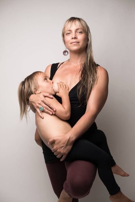 Extended Breastfeeding Photo Controversy | POPSUGAR Family Nursing Photos, Extended Breastfeeding, Breastfeeding Art, Peeling Nails, Mother Feeding, Pumping Tips, Future Mommy, Breastfeeding And Pumping, Mother Child