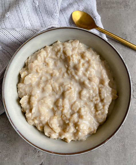 The Ultimate Creamy Oatmeal | Creamy Oatmeal, Oatmeal Bowls, Oatmeal Recipe, Vegan Yogurt, Healthy Oatmeal, Oatmeal Breakfast, Healthy Food Motivation, English Breakfast, Sweet Potato Casserole