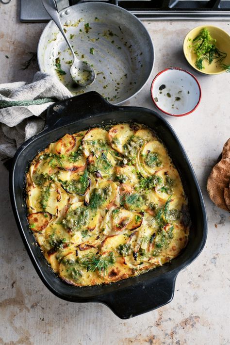 Ottolenghi's Potato, Fennel and Smoked Salmon Bake Recipe Ottolenghi Sweet Potato, Oven Dutch Oven Recipes, Salmon Gratin Recipe, Ottolenghi Potato, Ottolenghi Christmas, Salmon Bake Recipe, Ottolenghi Flavour, Mushroom Lasagne, Mushroom Steaks