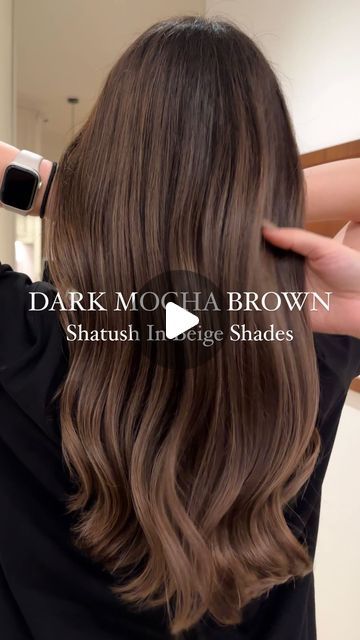 8,092 likes, 83 comments - dwcreativegroup a November 14, 2023: "Dark Mocha Brown 🐻🤎 SHATUSH in Beige shades ✨ See how we created a blend of brown with subtle transitions of SHATUSH highlights 🔝 Thanks to this technique, the highlights are placed below the roots, giving the color a very natural look 🫶🏻 #beige #brownhaircolor #hairhighlights #shatushhair #hairdone #hairtutorial #hairtrends #beigebrown 
________________________________________________________________________
Dark Mocha Brown Best Hair Color For Cool Toned Skin, Cool Vs Warm Brown Hair, Asian Brown Balayage, Mocha Brown Highlights, Hair Color Caramel Highlights, Smokey Brown Hair, Shatush Hair, Warm Brown Hair Color, Look Beige