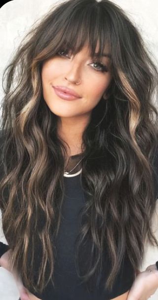 Hair With Highlights Brown, Hair Color Brunettes, Black Cherry Hair Color, Black Cherry Hair, Rambut Brunette, Haircuts For Long Hair With Layers, Cherry Hair, Dark Hair With Highlights, Hair With Highlights