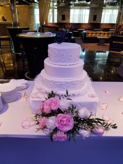 Carnival Cruise Wedding, Ceremony Outline, Cruise Ship Wedding, Carnival Horizon, Carnival Magic, Just Got Married, Wedding Cruise, Cruise Wedding, Sand Ceremony