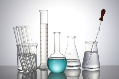 Lab Glassware, Laboratory Glassware, Custom Glassware, Types Of Glassware, Visual Basic, Glass Flask, Laboratory Equipment, Beakers, Heat Resistant Glass