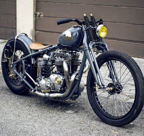 Bobber - Triumph / Norton - Promoted by Old Southern Souls Moto Chopper, Homemade Motorcycle, Triumph Chopper, Helmet Tattoo, Bobber Style, Bmw Concept, Triumph Bikes, Triumph Bobber, Мотоциклы Cafe Racers