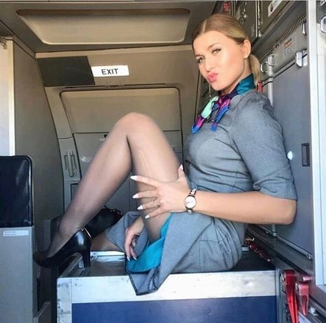 B13 Nissan, Flight Girls, Flight Attendant Fashion, Flight Attendant Uniform, Mile High Club, Flight Crew, British Airways, Black Stockings, Fly Girl