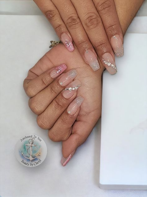 I am in love with rhinestones on nails😍 Visit my page and order a set of nails you love. My sets are fully customizable! Rhinestones On Nails, Nails With Glitter, I Am In Love, Am In Love, Rhinestone Nails, Glitter Nails, In Love, Glitter, Nails