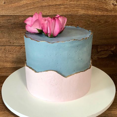 Cake Without Fondant, Concrete Cake, Cakes Without Fondant, Donut Ideas, Cakes Decor, Cake Designs Birthday, Perfect Cake, Buttercream Cake, Designs Ideas